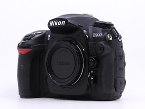 Nikon D200