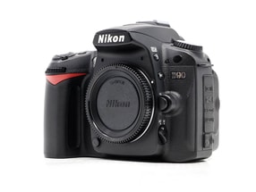 Nikon D90