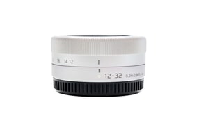 Panasonic Lumix G Vario 12-32mm f/3.5-5.6 ASPH Mega O.I.S.