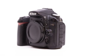 Nikon D90