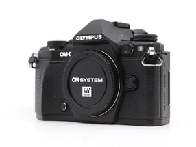 Olympus OM-D E-M5 Mark II