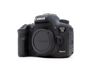 Canon EOS 7D Mark II