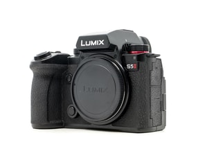 Panasonic Lumix S5 II