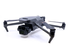 DJI Mavic 3 Pro Fly More Combo