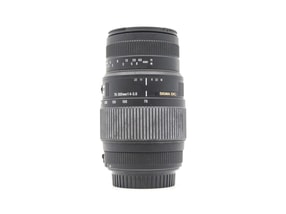 Sigma 70-300mm f/4-5.6 DG Macro - Nikon Fit