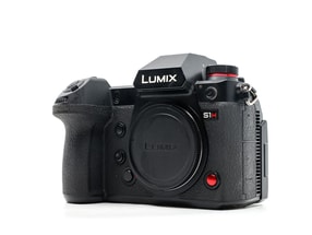 Panasonic Lumix DC-S1H