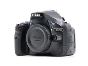 Nikon D5200