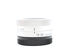 Panasonic Lumix G Vario 12-32mm f/3.5-5.6 ASPH Mega O.I.S.