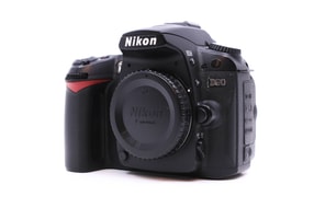 Nikon D90
