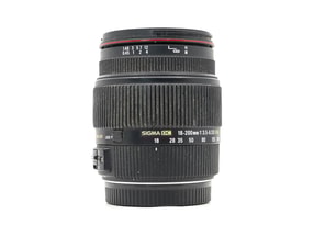 Sigma 18-200mm f/3.5-6.3 DC OS HSM II - Attacco Canon EF-S