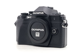 Olympus OM-D E-M10 Mark III