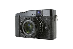 Fujifilm X10