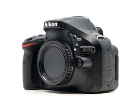 Nikon D5200