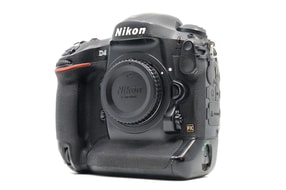 Nikon D4
