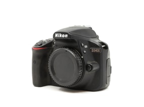 Nikon D3400