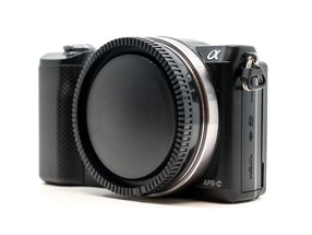 Sony Alpha A5000