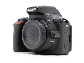 Nikon D5500