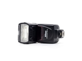 Nikon SB-700 Speedlight