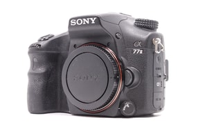 Sony Alpha A77 II