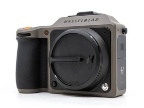 Hasselblad X2D 100c Earth Explorer Edition