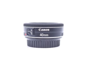 Canon EF 40mm f/2.8 STM