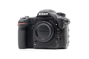 Nikon D500
