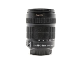 Canon EF-S 18-135mm f/3.5-5.6 IS STM