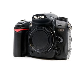 Nikon D7000