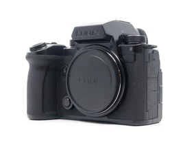 Panasonic Lumix S5 IIX