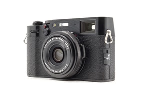 Fujifilm X100V