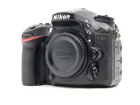 Nikon D7200