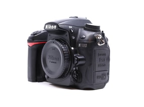 Nikon D7000