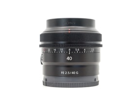 Sony FE 40mm f/2.5 G