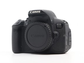 Canon EOS 700D