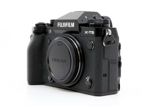 Fujifilm X-T5