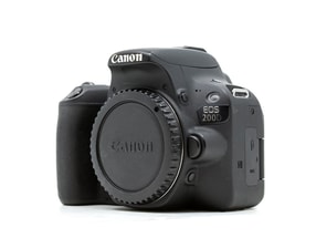 Canon EOS 200D