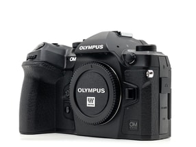 OM SYSTEM OM-1