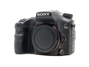 Sony Alpha A77 II