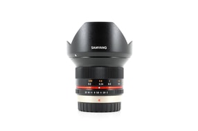 Samyang 12mm f/2 NCS CS - Attacco Micro Quattro Terzi