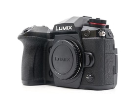 Panasonic Lumix DC-G9