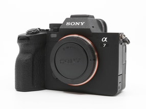 Sony Alpha A7 IV