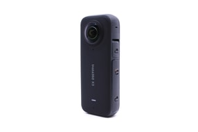 Insta360 X3