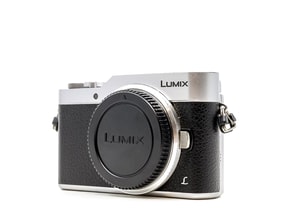 Panasonic Lumix DC-GX800
