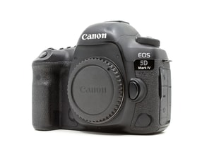 Canon EOS 5D Mark IV
