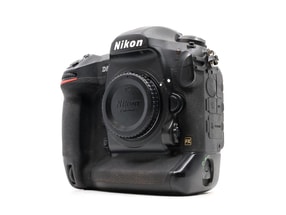 Nikon D5 (Dual XQD)