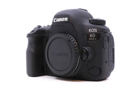 Canon EOS 6D Mark II