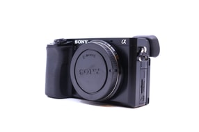 Sony A6100