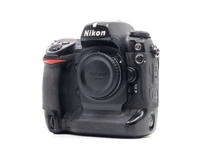 Nikon D2X
