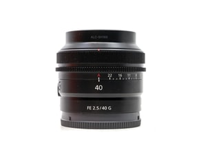 Sony FE 40mm f/2.5 G