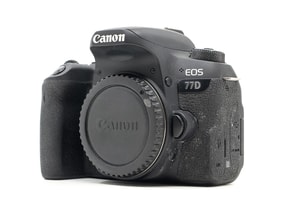 Canon EOS 77D